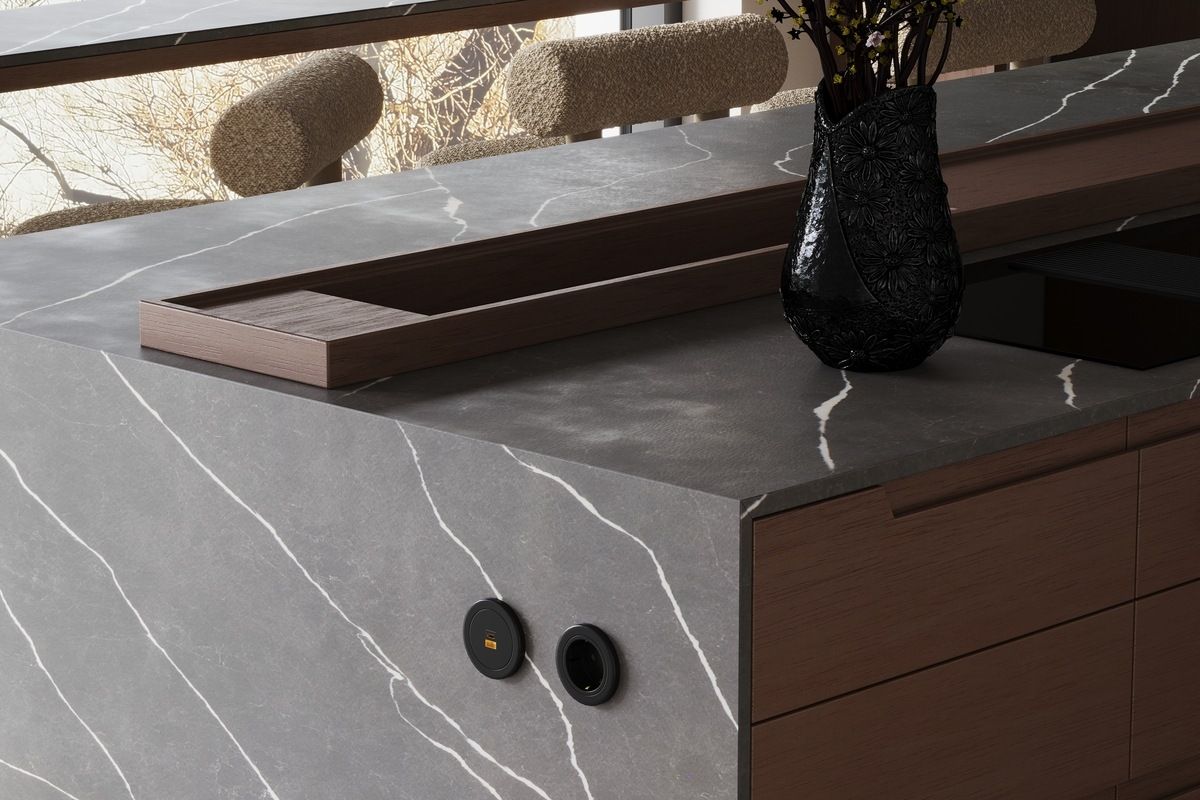EQHM 007 Grey Marquina