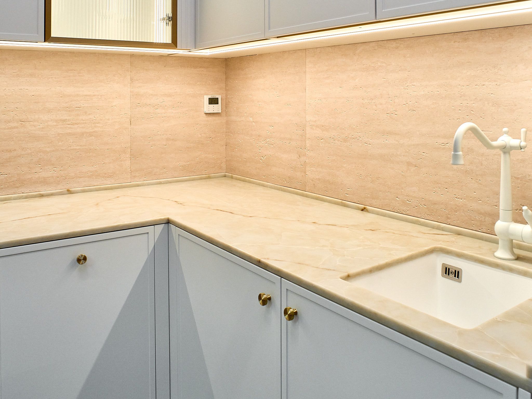 A96 Ivory Glace