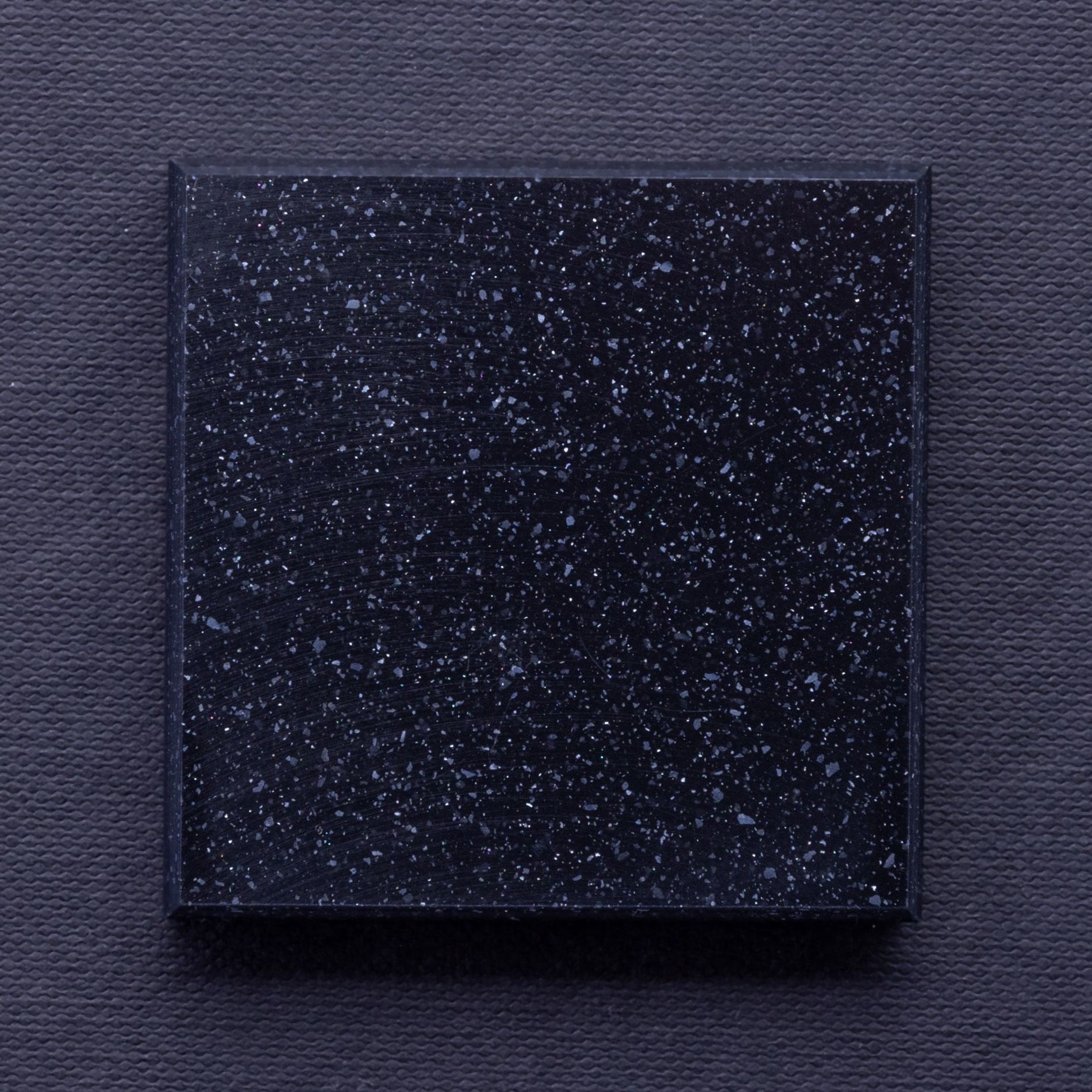 Hanex P-005 Nightgleam 