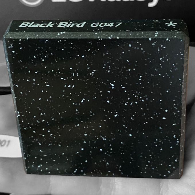 картинка  LG Hi-Macs G047 Black Bird (остаток 1.03х0,76 метра) от Столешка ру