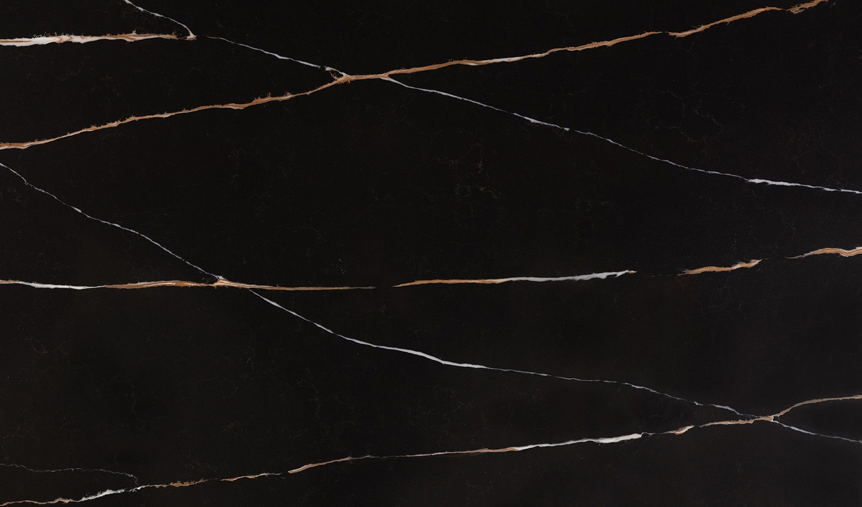EQHM 029 Sahara Noir