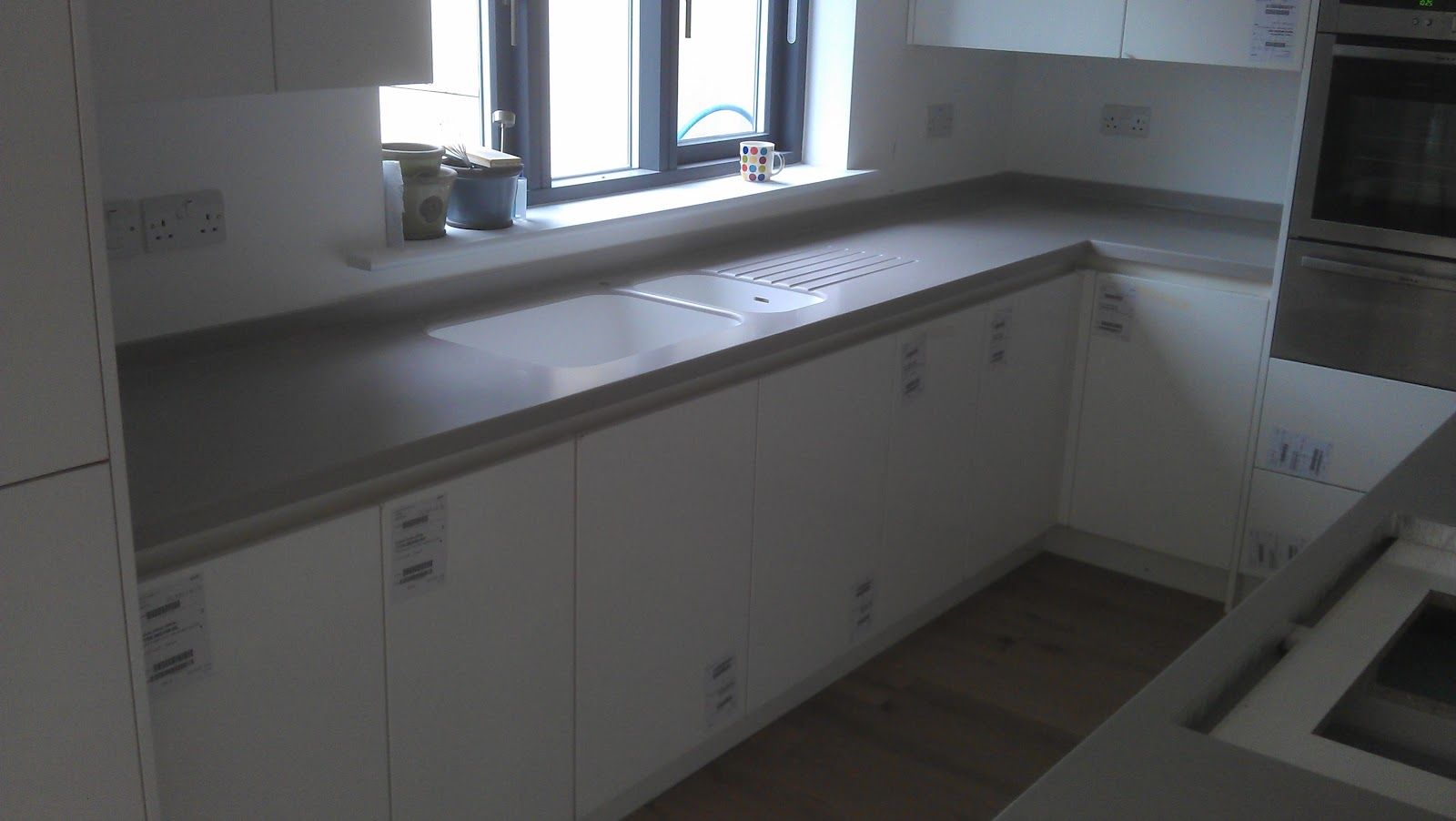 Corian Clay 1 (B) 