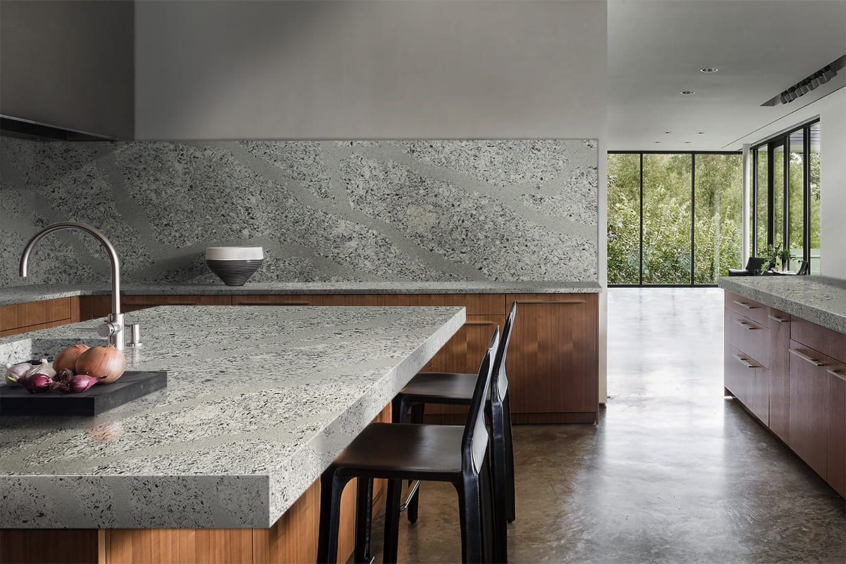 EQPG 022 Bianco Antico