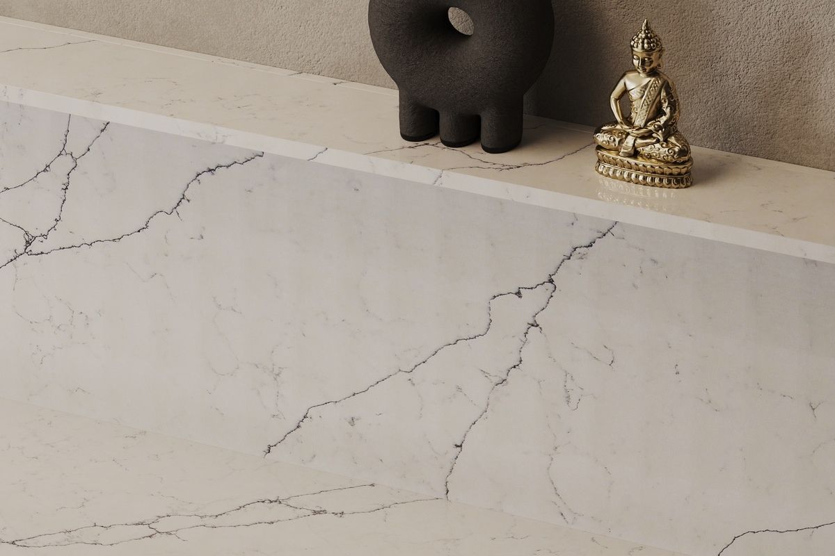 EQHM 001 Perlino Bianco