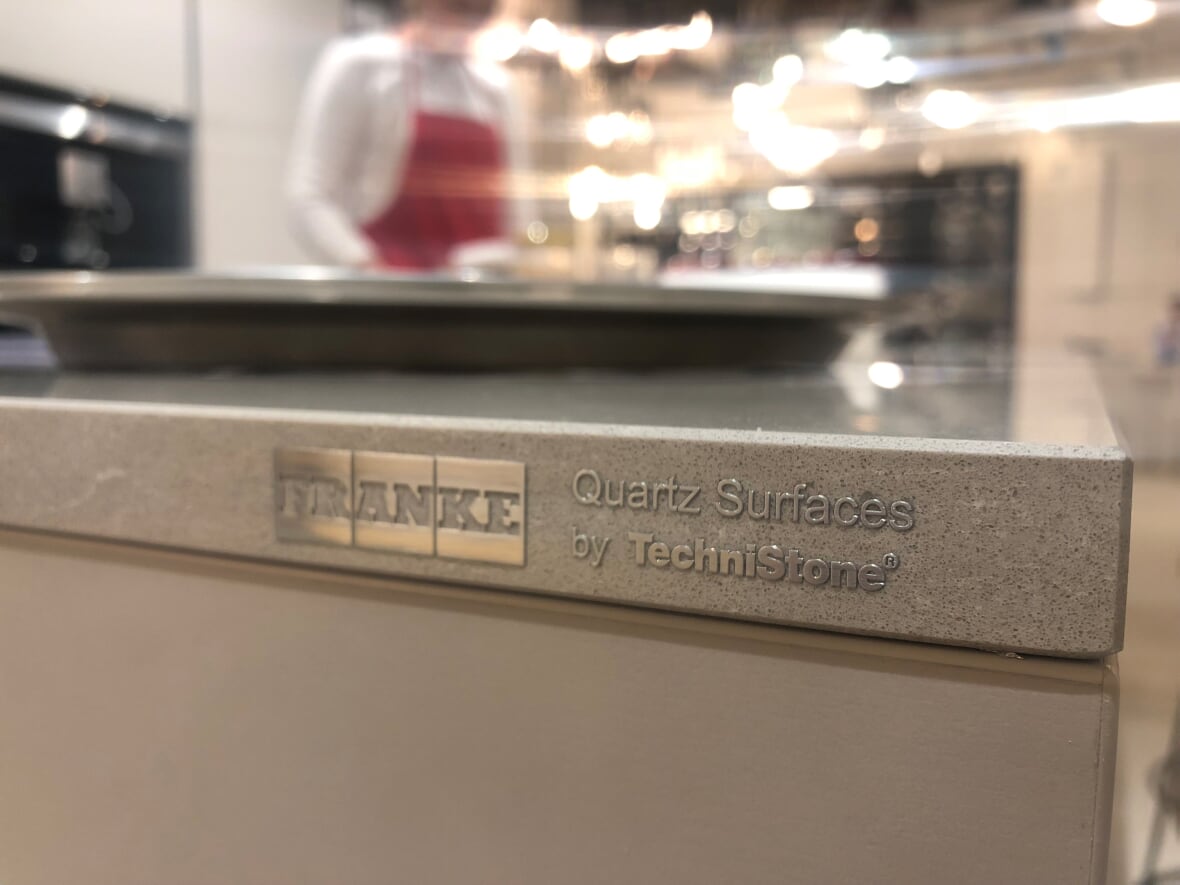 NOBLE IVORY WHITE Technistone