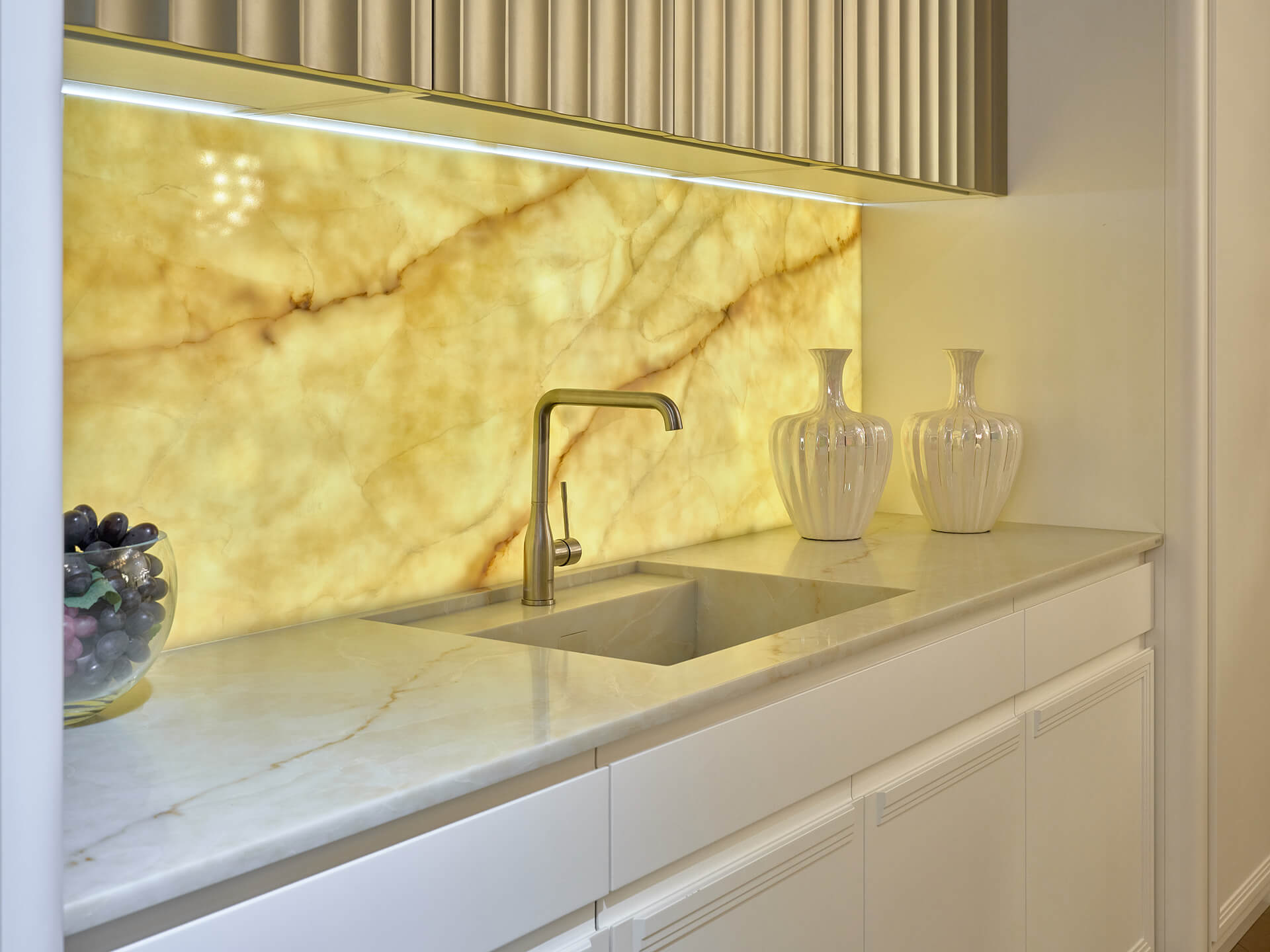 A96 Ivory Glace
