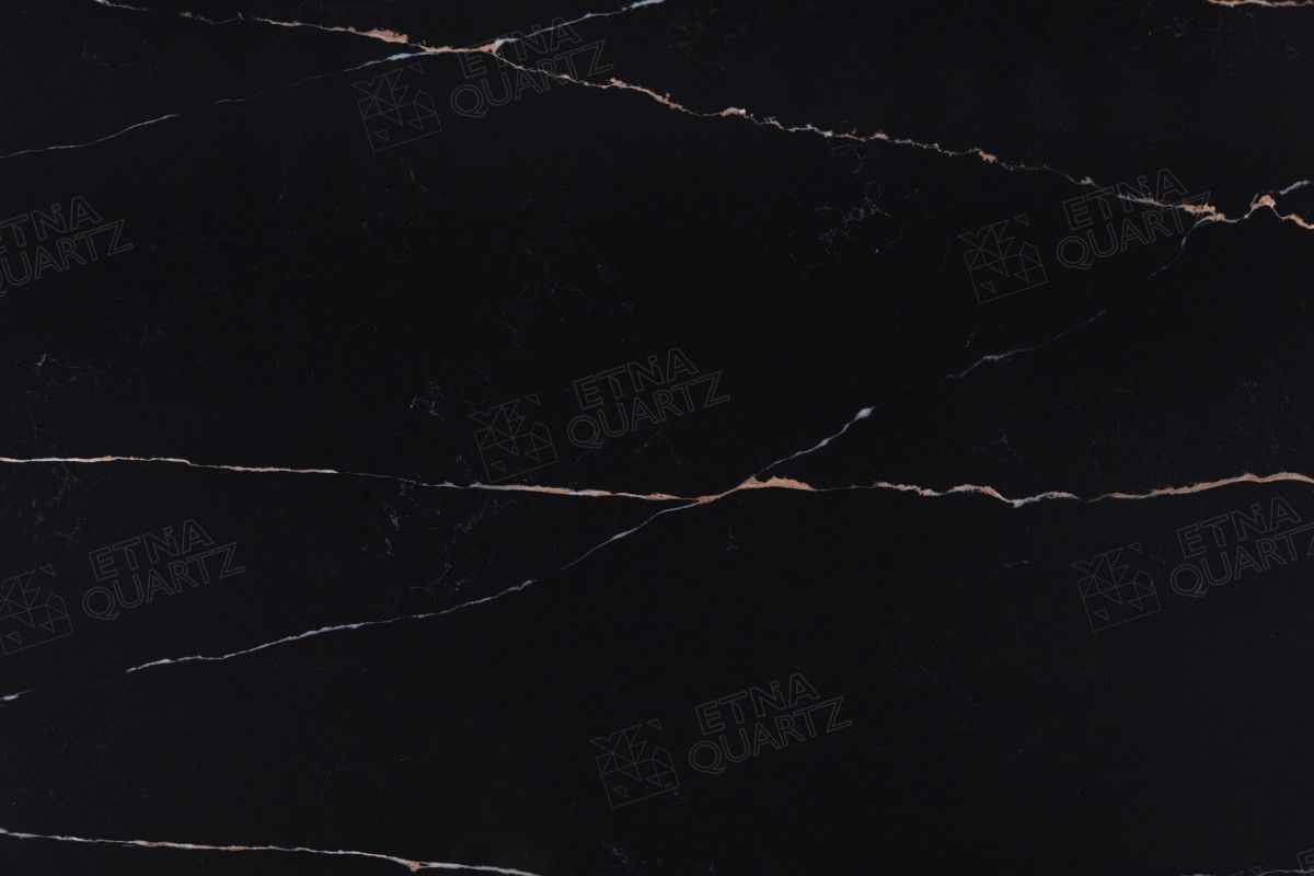 EQHM 029 Sahara Noir