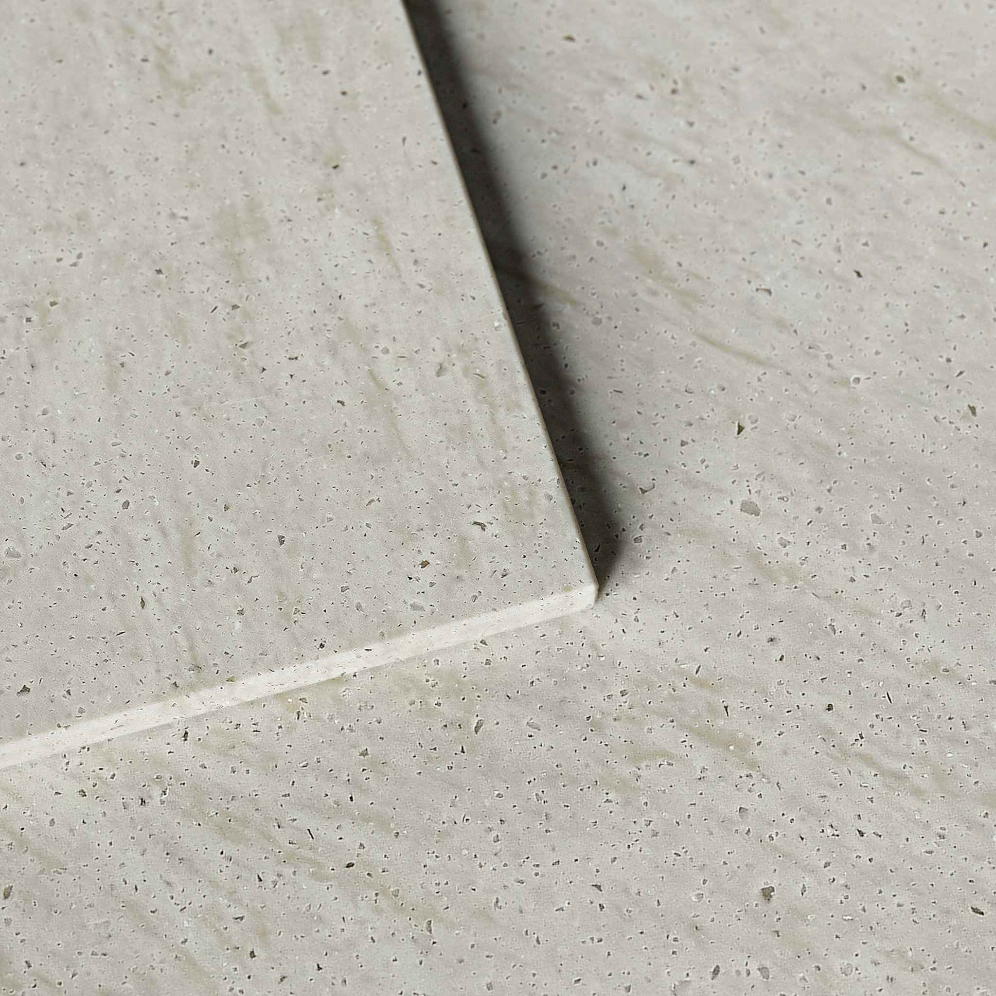 CC-004 Cascade Beige