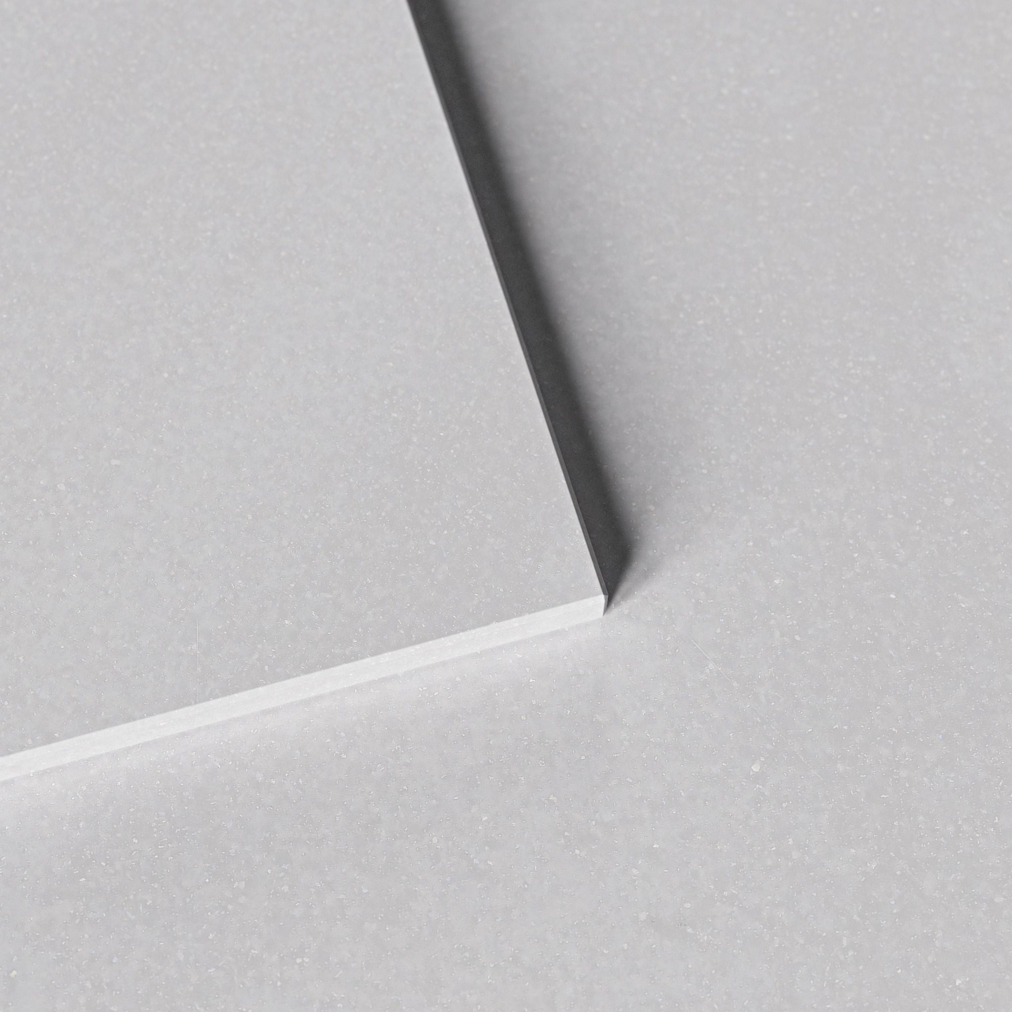 P-002 Metal Grey