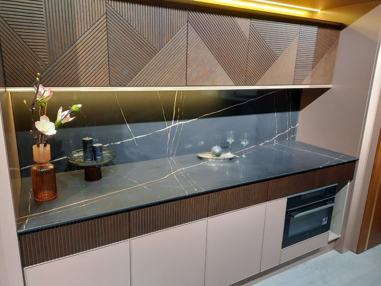 7700 Калакатта Марсель Avant Quartz 