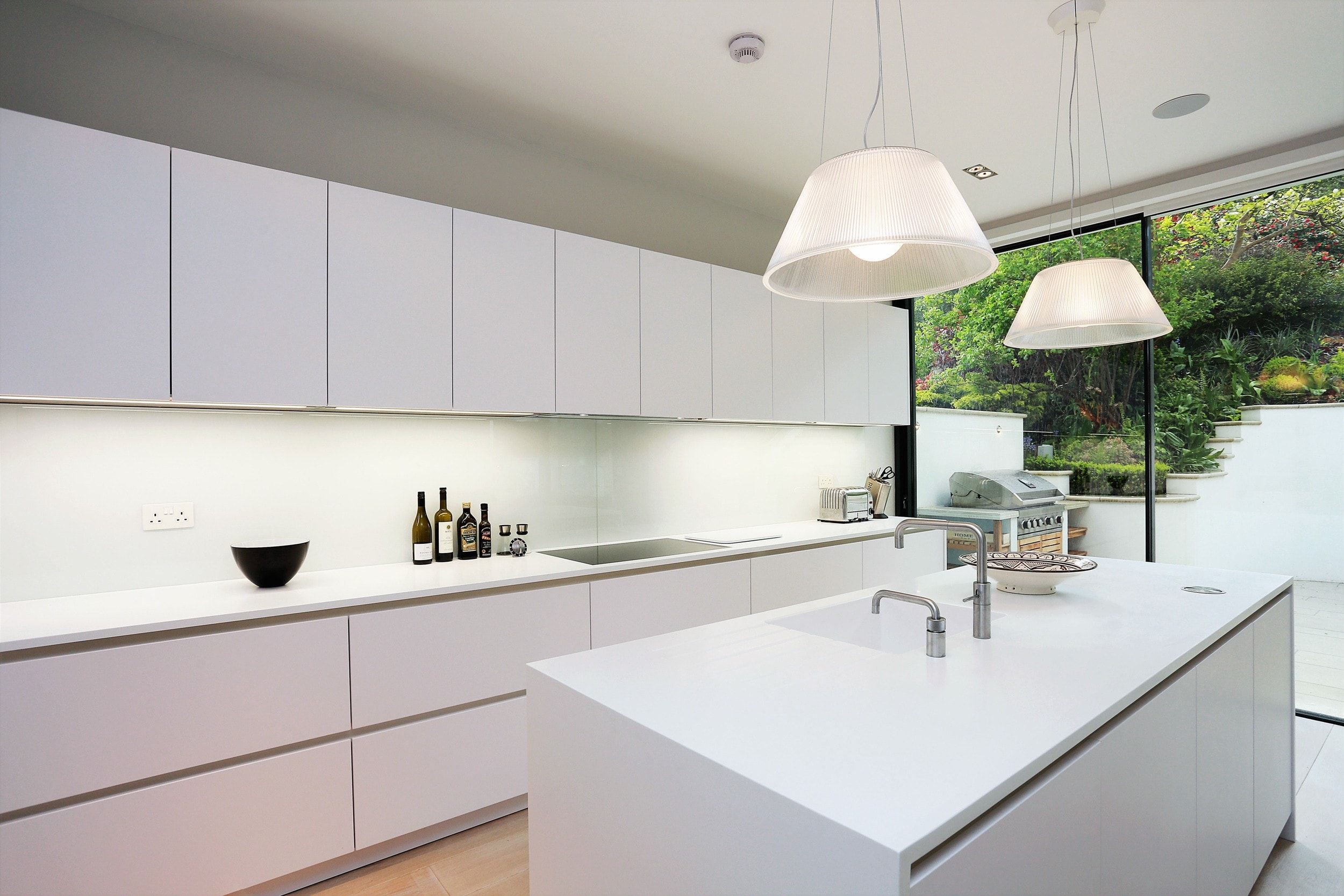 Designer White 1 (B)